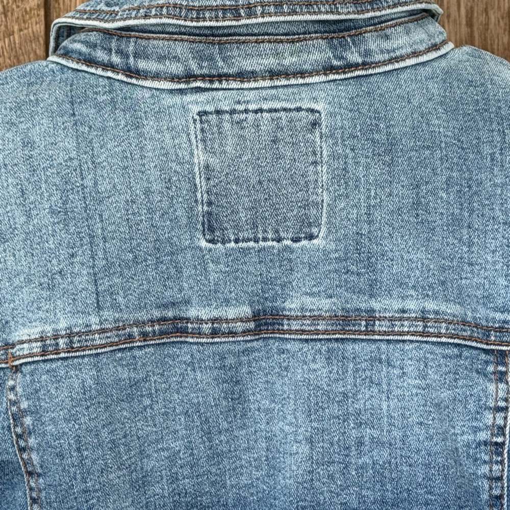 Celebrity Pink Denim Blue Women's Jacket - Picture 11 of 16